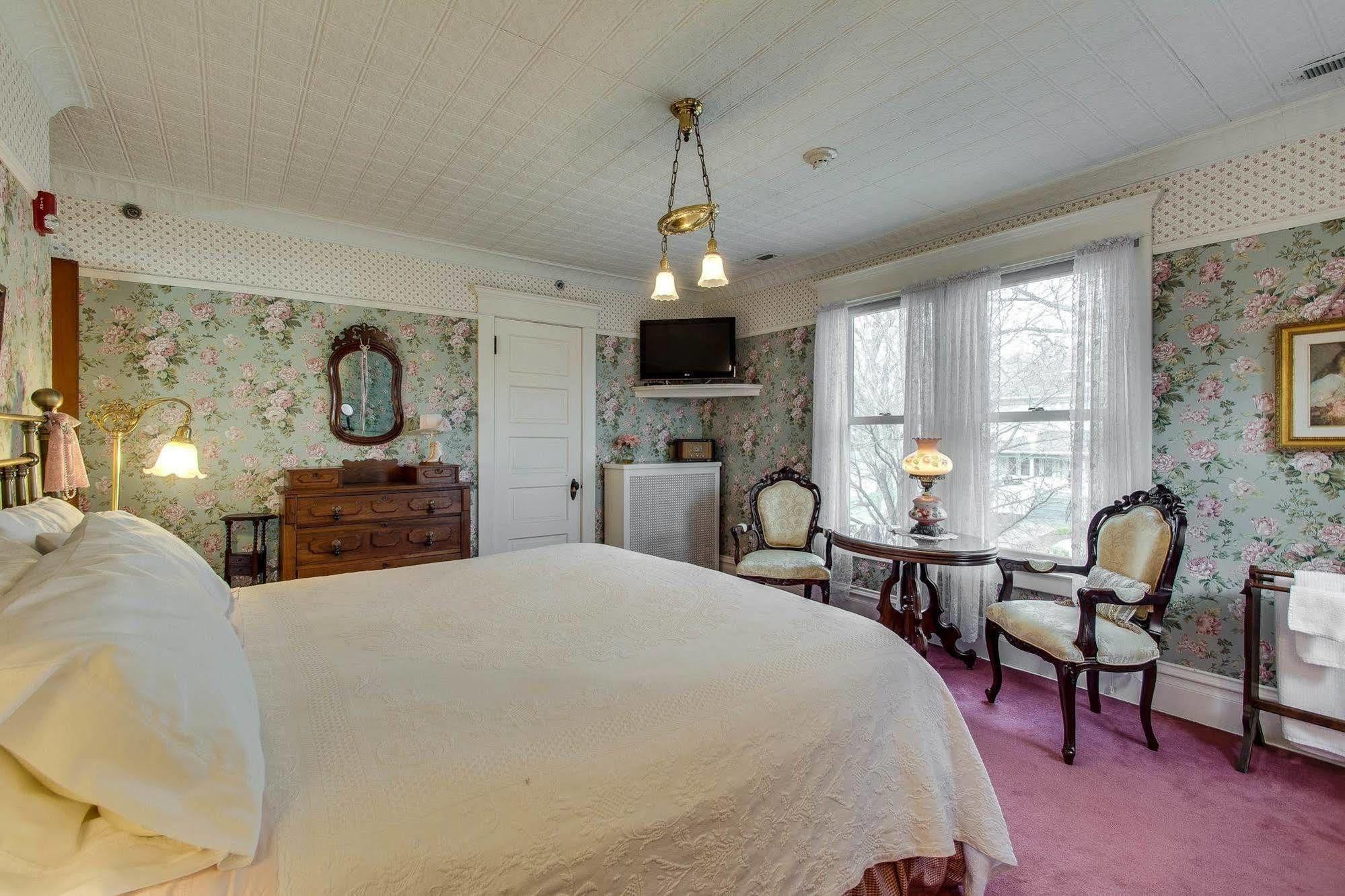 Harrison House Bed & Breakfast Naperville Exteriér fotografie