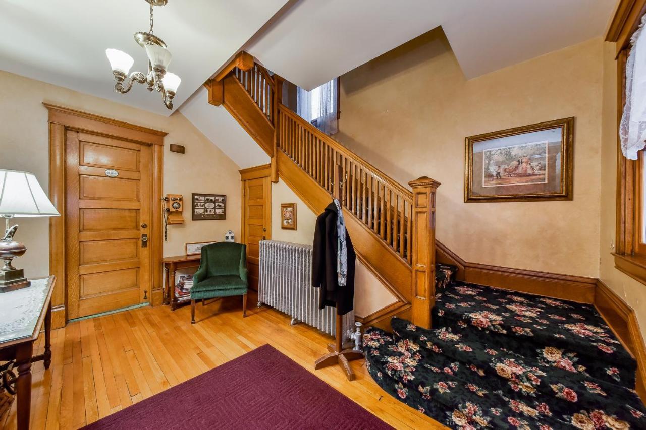 Harrison House Bed & Breakfast Naperville Exteriér fotografie